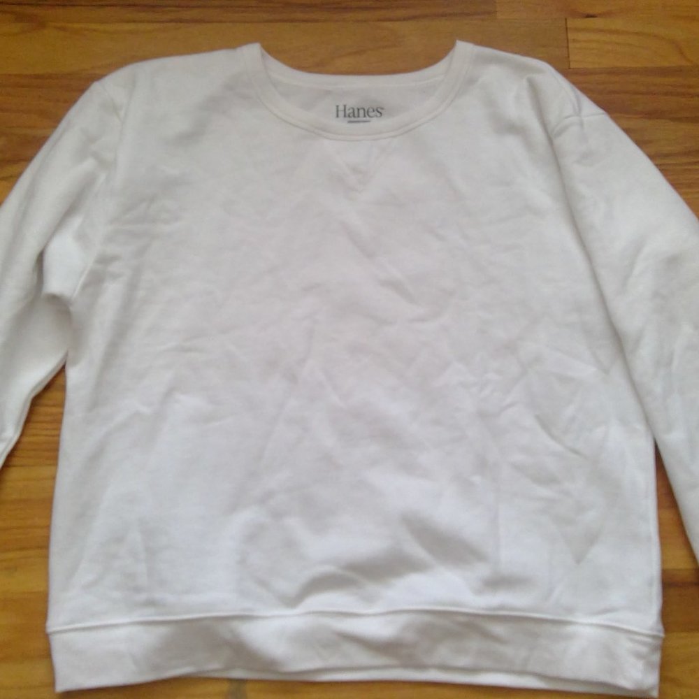 Basic White Hanes Comfort Blend Sweatshirt